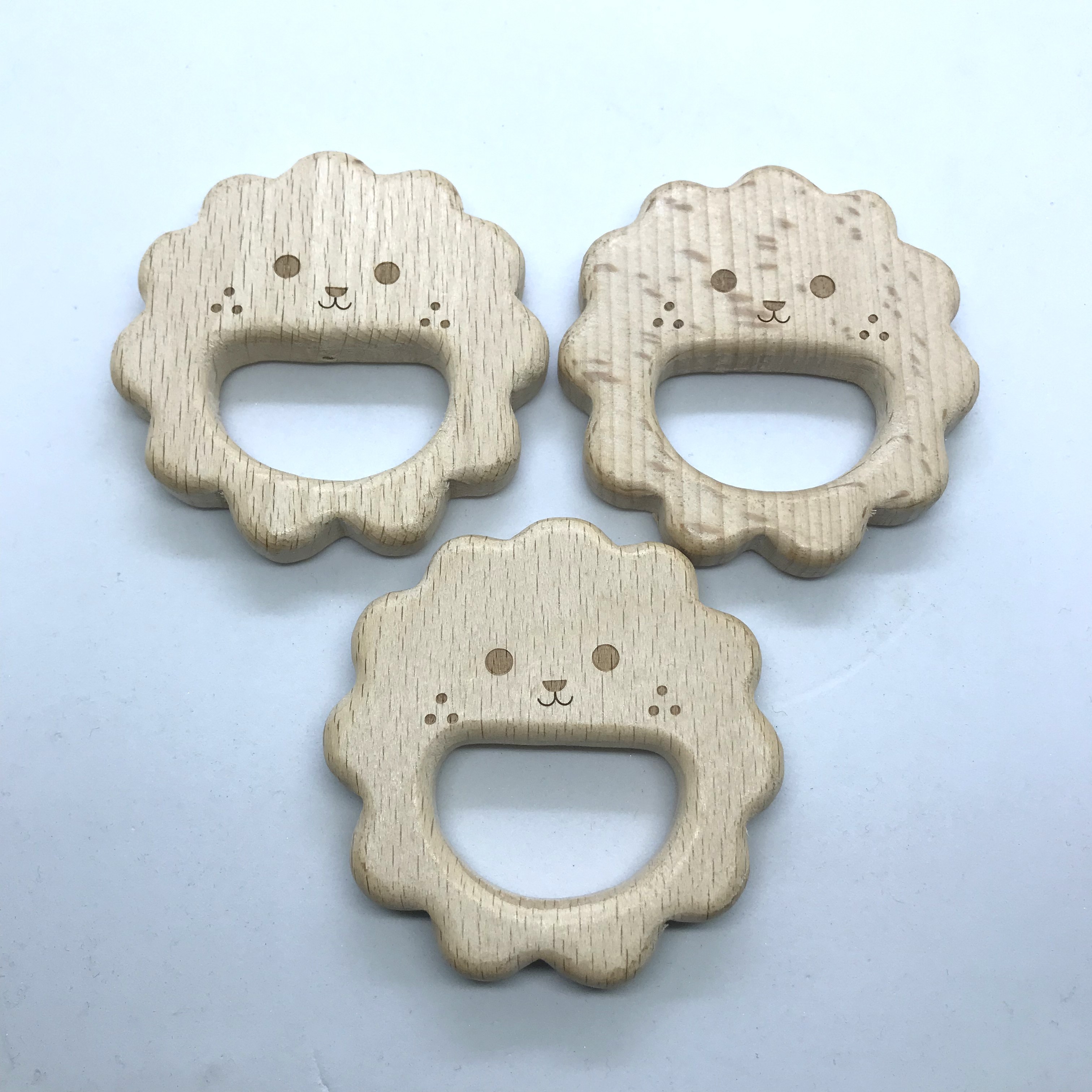 10PCS Organic Newborn Sheep Shape Beech Wooden Teether Toys