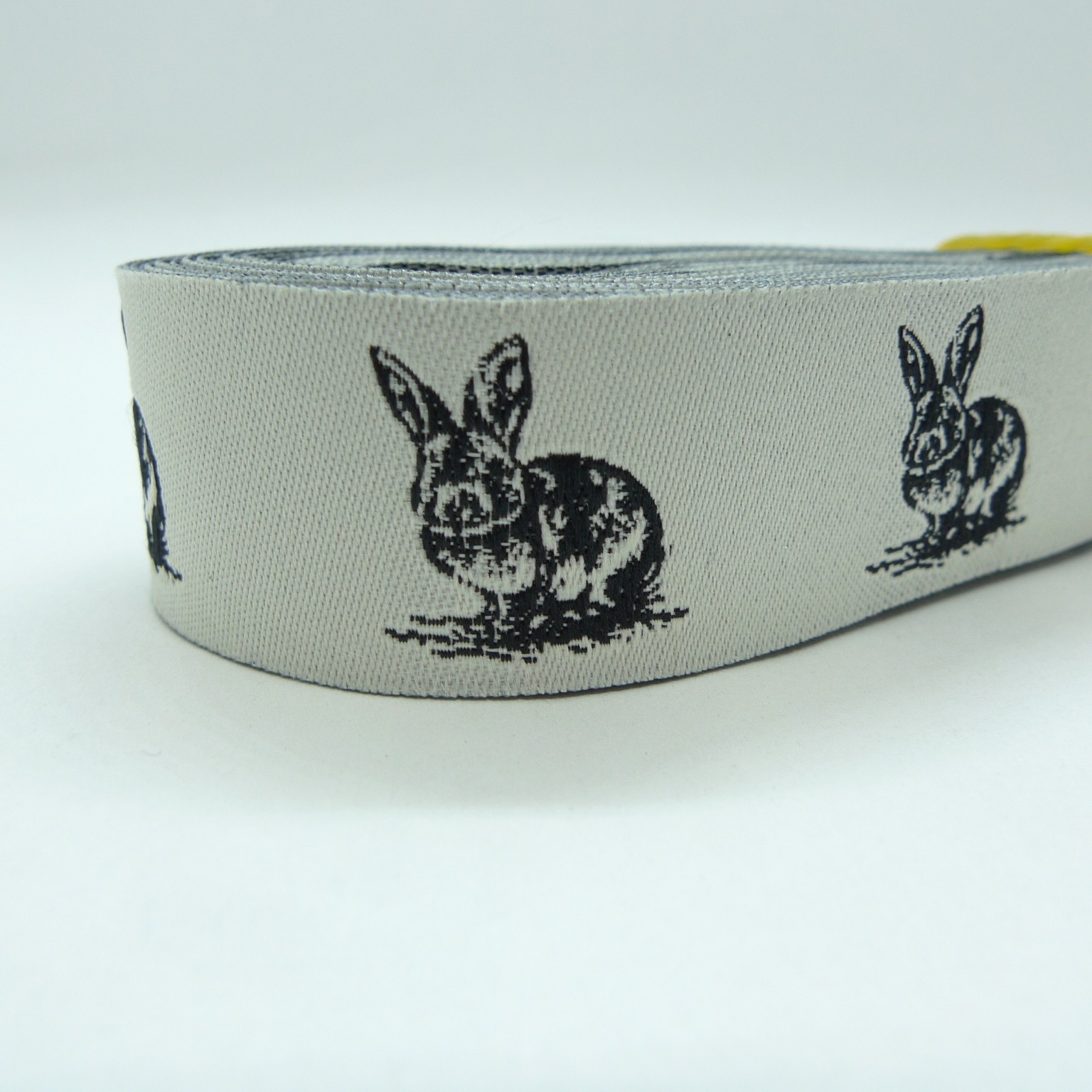 10 meters 7/8" 22mm Bunny Pattern European Jacquard Ribbon